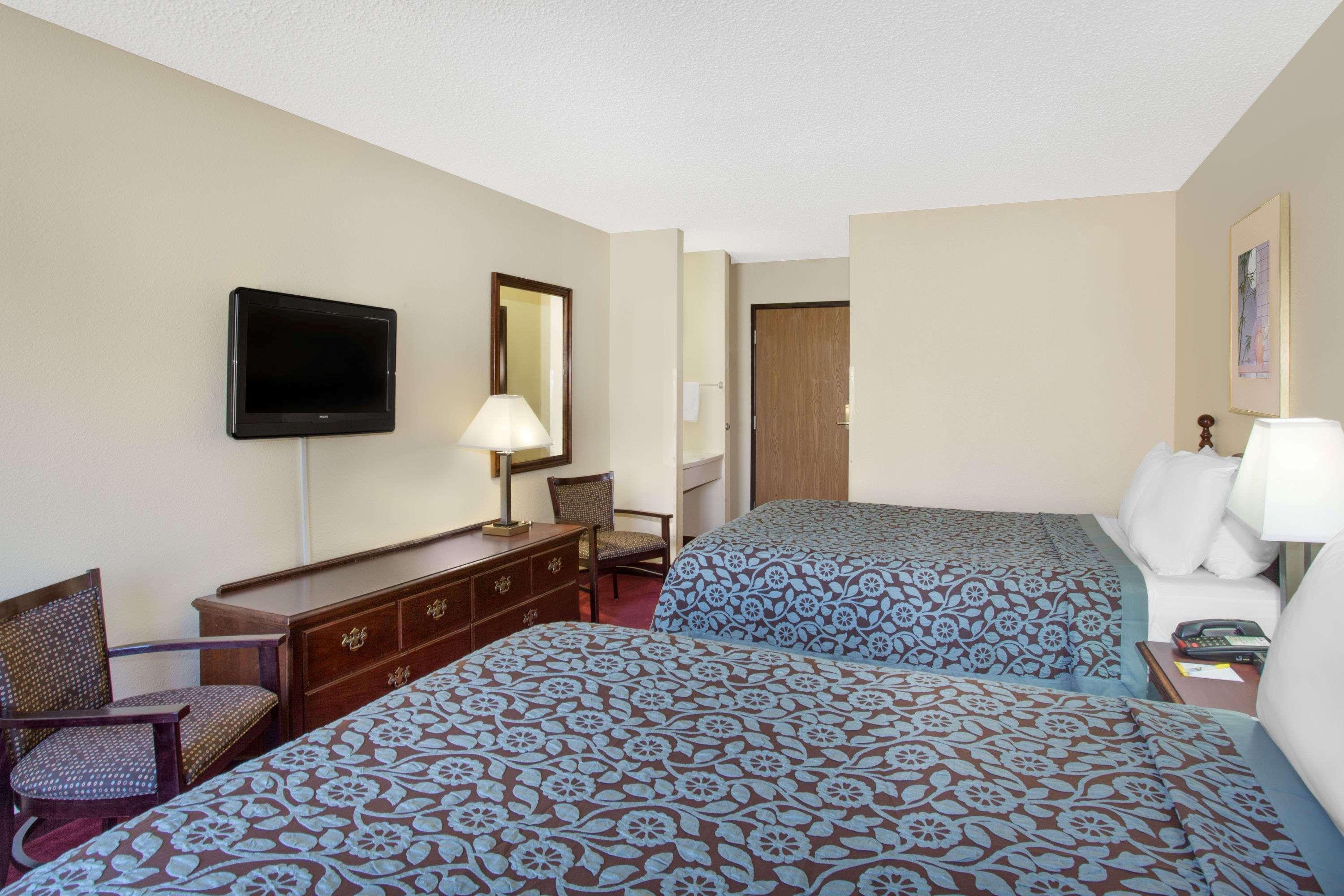 Days Inn By Wyndham Jackson Exterior foto